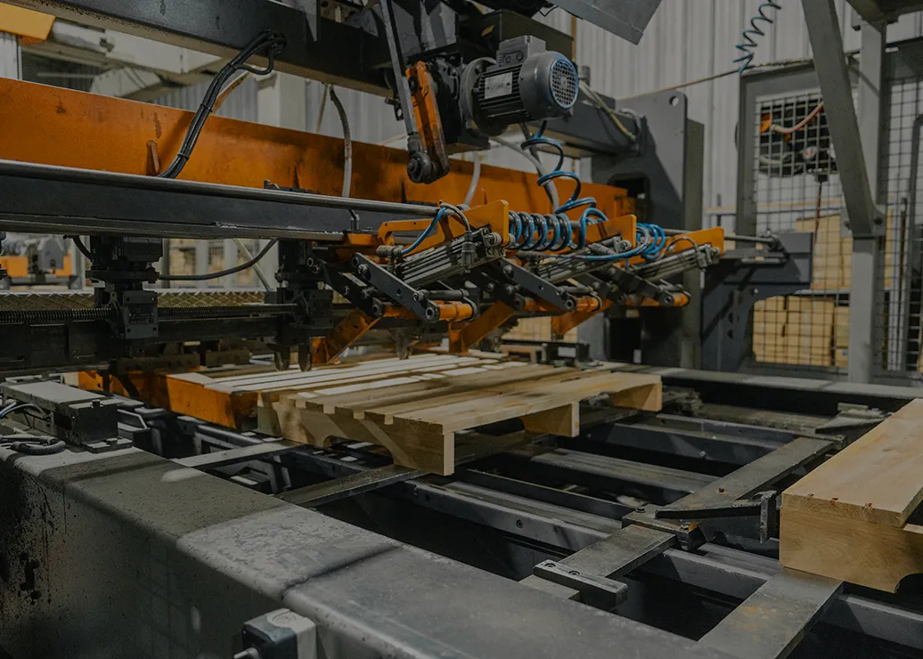 Fabrication de palettes en bois